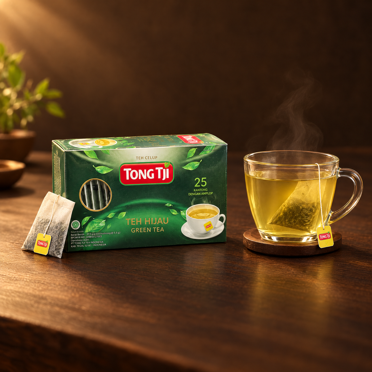 Tong Tji Teh Hijau – Packung mit frisch aufgebrühtem Grüntee