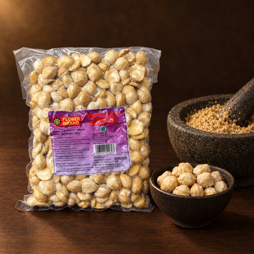 Kemiri Flowerbrand 200g – Packung mit Kemirinüssen und Gewürzpaste