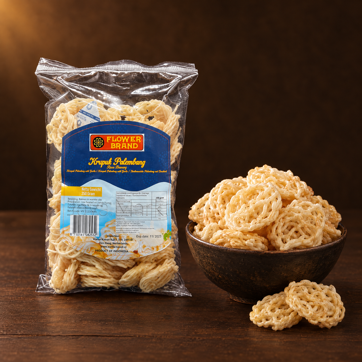 Kerupuk Palembang Rasa Bawang 250g – Packung mit frittierten Krupuk