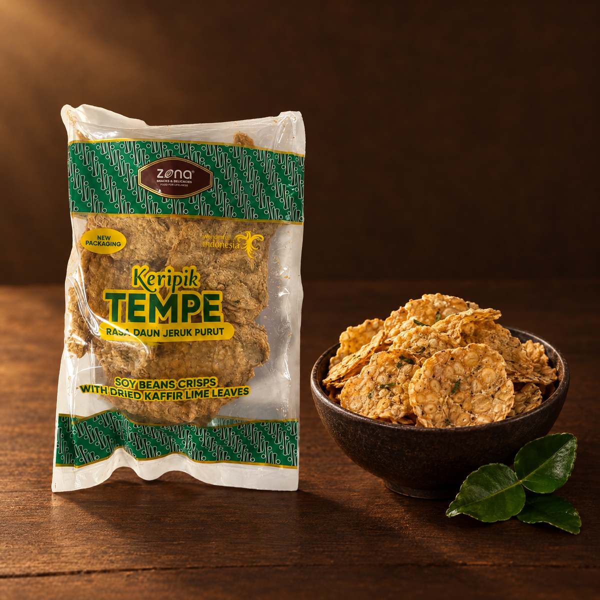 Keripik Tempe Rasa Daun Jeruk Purut 100g – Packung mit Tempeh-Chips