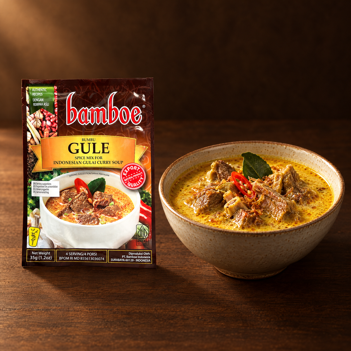 Bamboe Bumbu Gule 35 g – Packung mit angerichtetem Gule-Curry