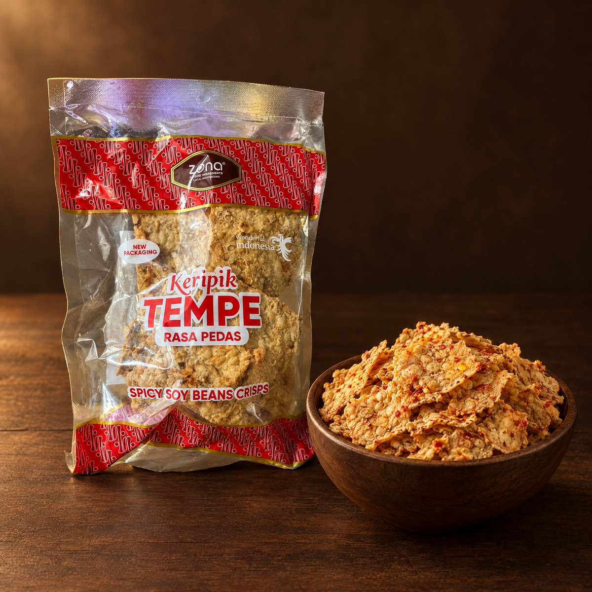 Keripik Tempe Rasa Pedas 100 g – Packung mit scharfen Tempeh-Chips