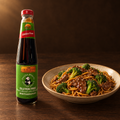 Lee Kum Kee Saus Tiram Gluten Free 510g – Flasche mit Rindfleisch-Nudeln