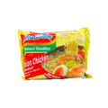 Vanka Kawat Indomie Rasa Ayam Bawang, Lebensmittel, Verpackung mit Nudeln und Gewürzen, gelbe Verpackung im Bild