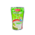 Nata de Coco Cubes mit Kokospandan-Geschmack von Vanka Kawat, helle, quadratische Kokosgelatine in der Verpackung